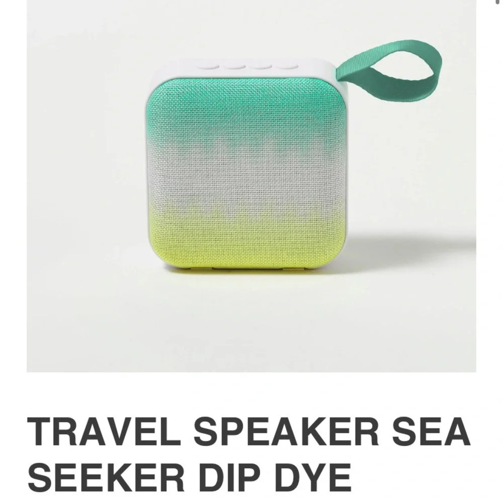 SUNNYLIFE portable mini speaker new in box